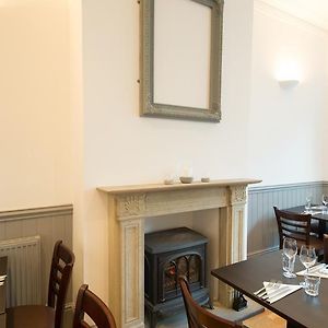Hewitts Hotel And Restaurant
